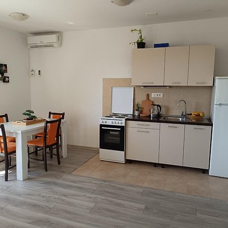 Apartments Villa Stari Koko Omiš Εξωτερικό φωτογραφία