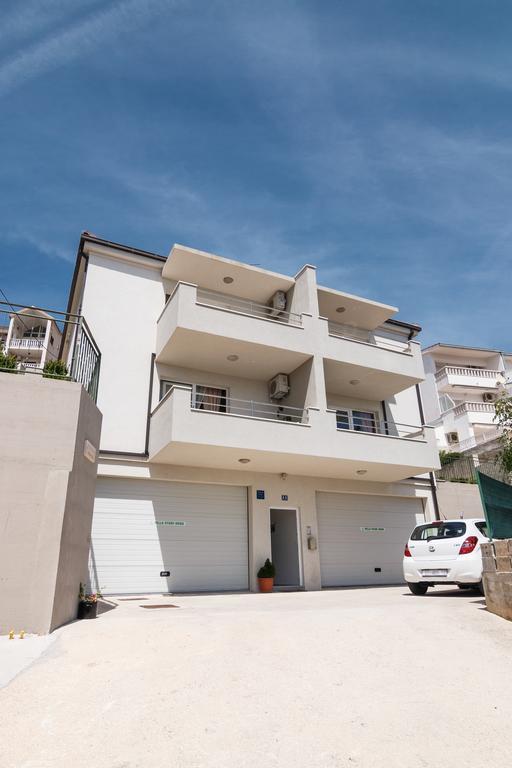 Apartments Villa Stari Koko Omiš Εξωτερικό φωτογραφία