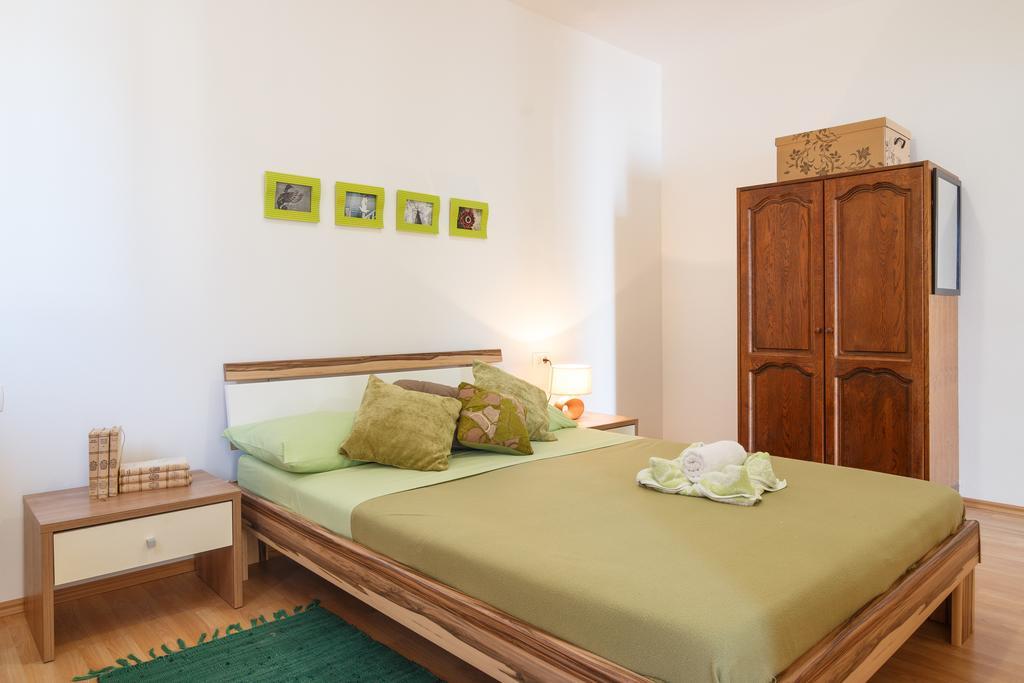 Apartments Villa Stari Koko Omiš Εξωτερικό φωτογραφία