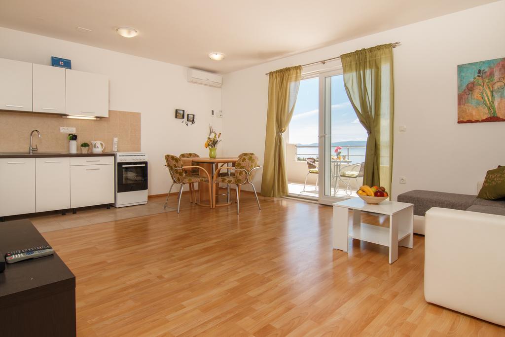 Apartments Villa Stari Koko Omiš Εξωτερικό φωτογραφία