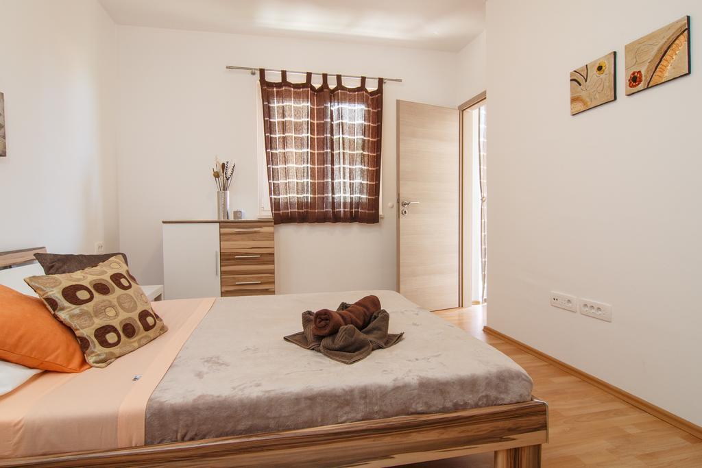 Apartments Villa Stari Koko Omiš Εξωτερικό φωτογραφία