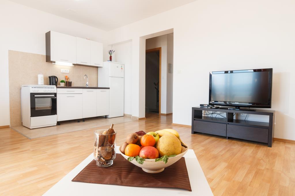 Apartments Villa Stari Koko Omiš Εξωτερικό φωτογραφία
